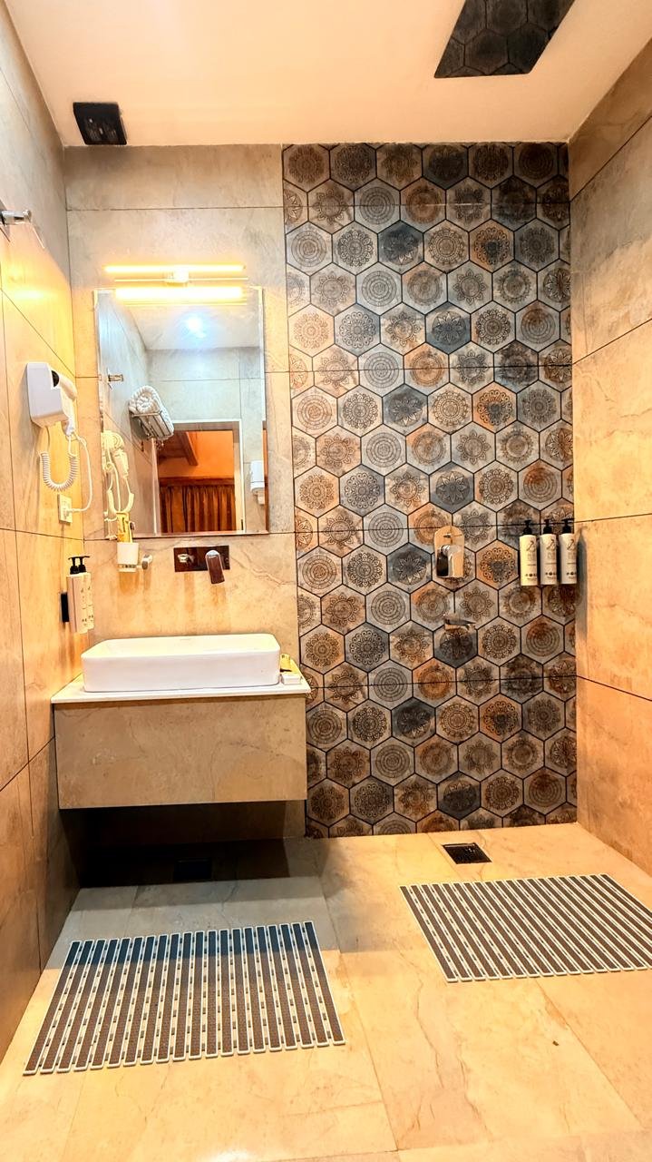 Interior design details of Pear Meadows luxury rooms